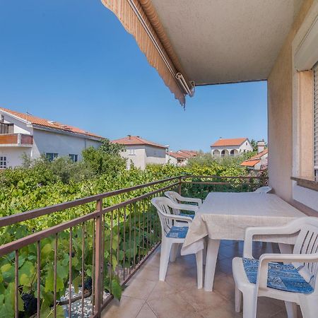 Apartments Bahar Krk Krk Town Eksteriør billede